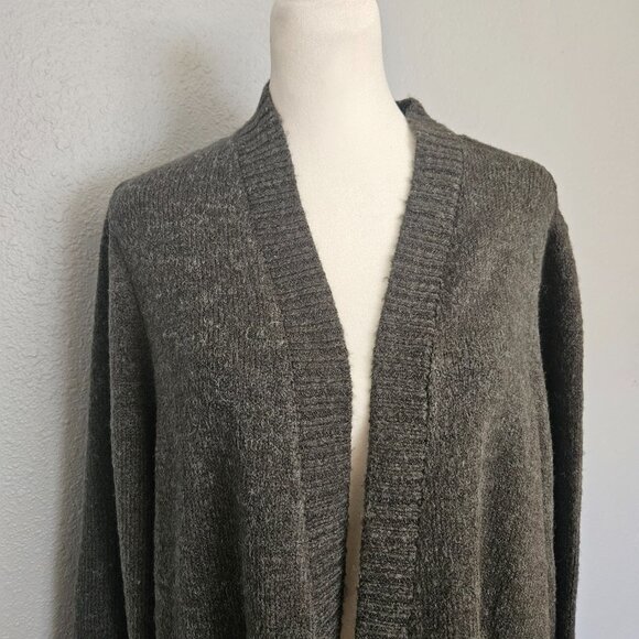NWT TORRID Women's Long Sweater SZ 1X 14-16 Gray Sequins Knit Cardigan Duster - Picture 6 of 10